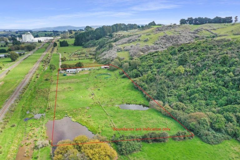 Photo of property in 101 Pukemiku Road, Mangamutu, Pahiatua, 4983