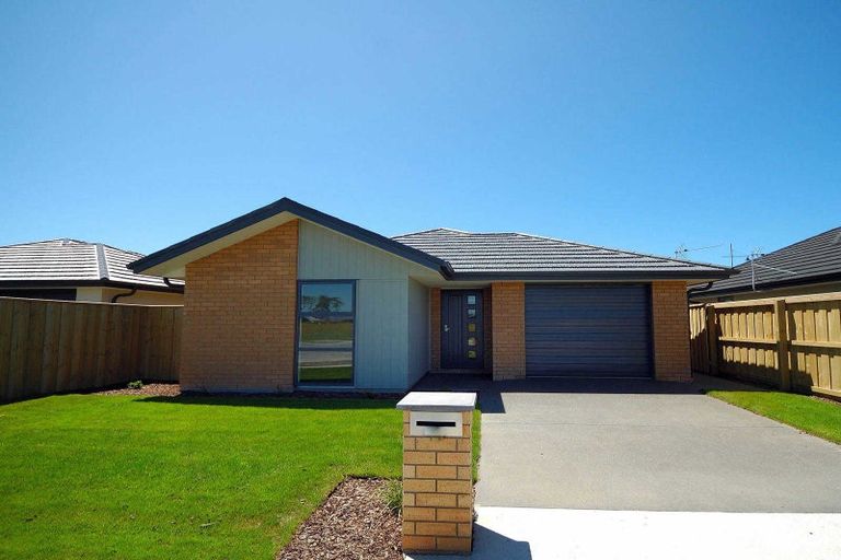 Photo of property in 28 Hodgkinson Road, Pegasus, 7612