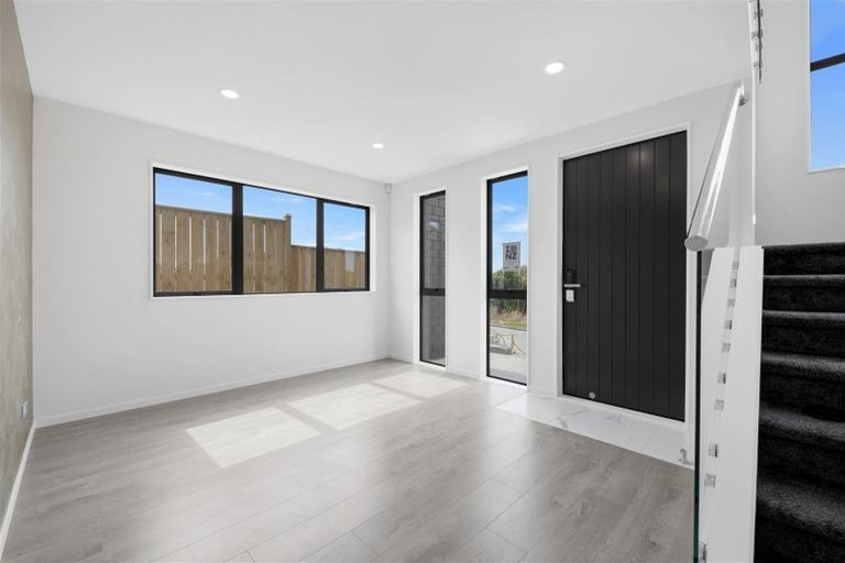 Photo of property in 7 Rakiraki Place, Flat Bush, Auckland, 2019