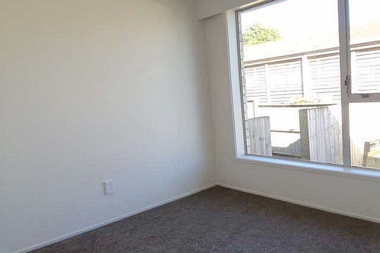 Photo of property in 1/73 Stanniland Street, Sunnyhills, Auckland, 2010