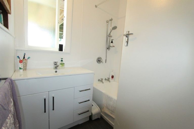 Photo of property in 39 Papanui Street, Tokoroa, 3420