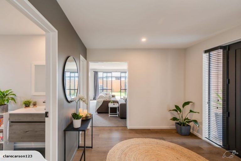 Photo of property in 14 Wandle Street, Marshland, Christchurch, 8083