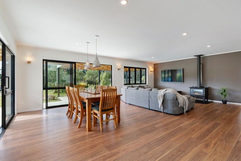 Photo of property in 829 Chester Road, West Taratahi, Carterton, 5791