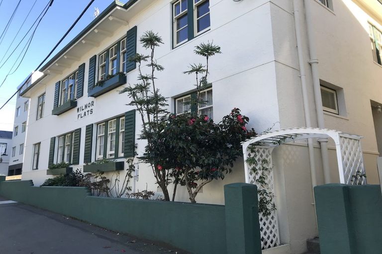 Photo of property in 1/332 Tinakori Road, Thorndon, Wellington, 6011