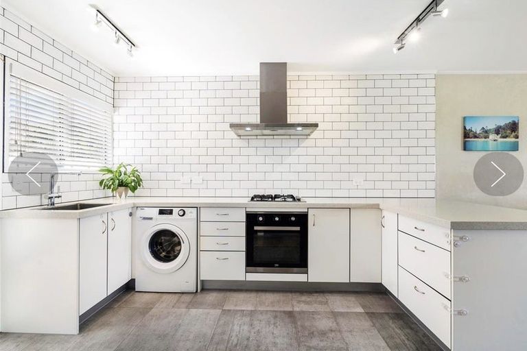 Photo of property in 1/131 Glamorgan Drive, Torbay, Auckland, 0630