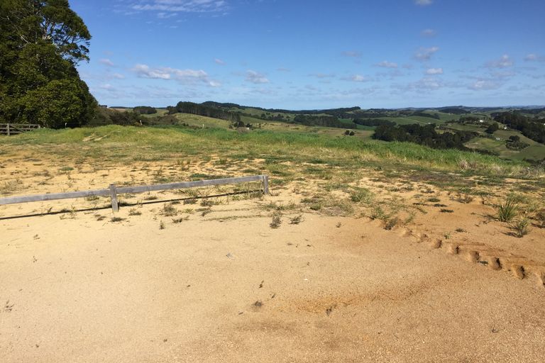 Photo of property in 283 Cames Road, Kaiwaka, 0975