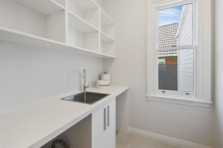 Photo of property in 17 Autumn Place, Mairehau, Christchurch, 8052
