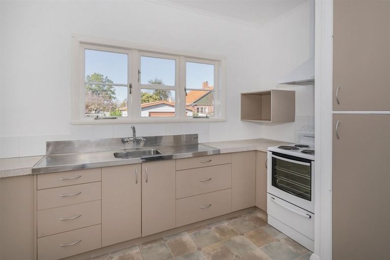 Photo of property in 102 Clarence Street, Thames, 3500