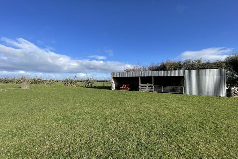 Photo of property in 449 Fraser Road, Lochiel, Winton, 9781