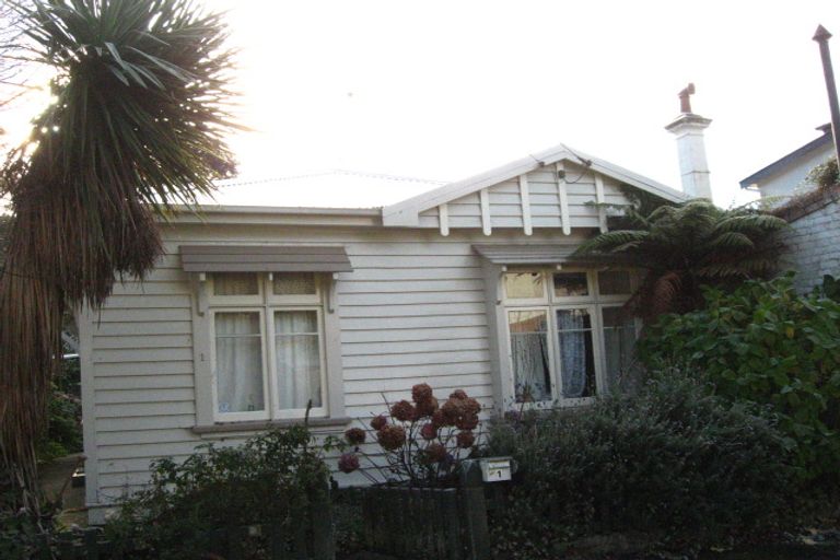 Photo of property in 1 Quentin Avenue, North Dunedin, Dunedin, 9016