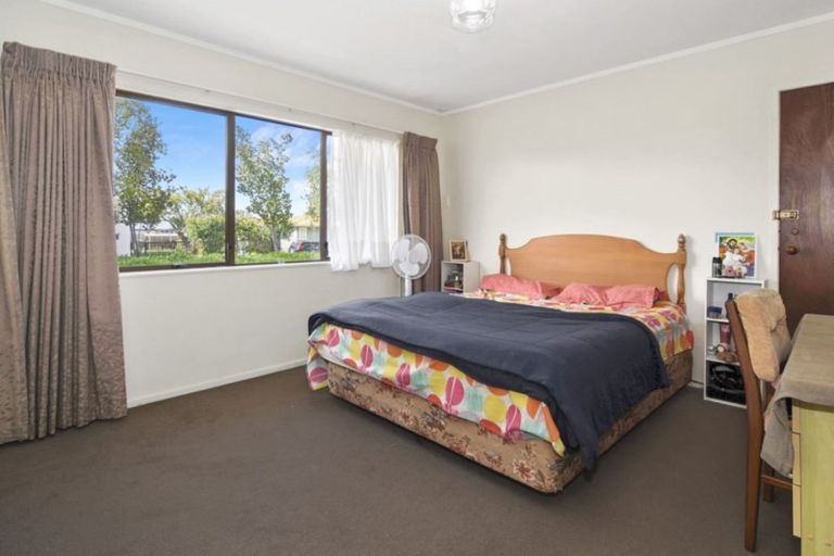 Photo of property in 2a Saint Lukes Place, Bader, Hamilton, 3206