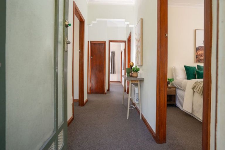 Photo of property in 3 Upoko Road, Hataitai, Wellington, 6021