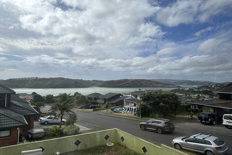 Photo of property in 24 Halladale Road, Papakowhai, Porirua, 5024