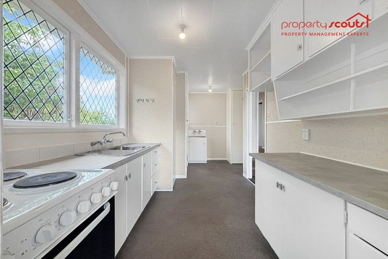 Photo of property in 5 Simpson Road, Ranui, Auckland, 0612