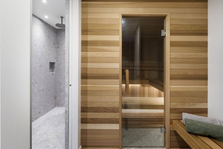 Photo of property in 29 Idris Road, Fendalton, Christchurch, 8052