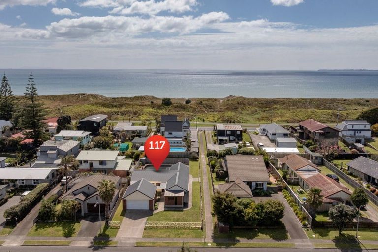 Photo of property in 117 Dickson Road, Papamoa Beach, Papamoa, 3118