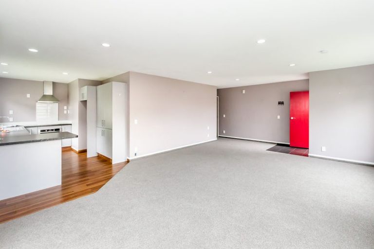 Photo of property in 15 Kennedy Place, Waikanae Beach, Waikanae, 5036