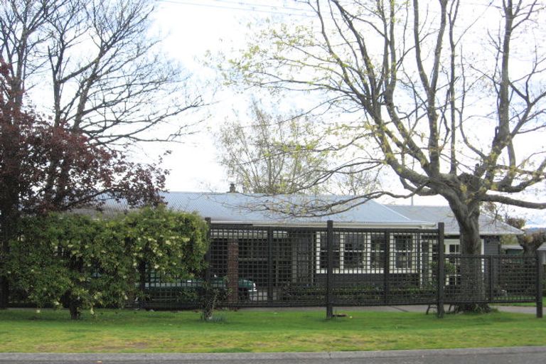 Photo of property in 17 Williams Street, Taupo, 3330