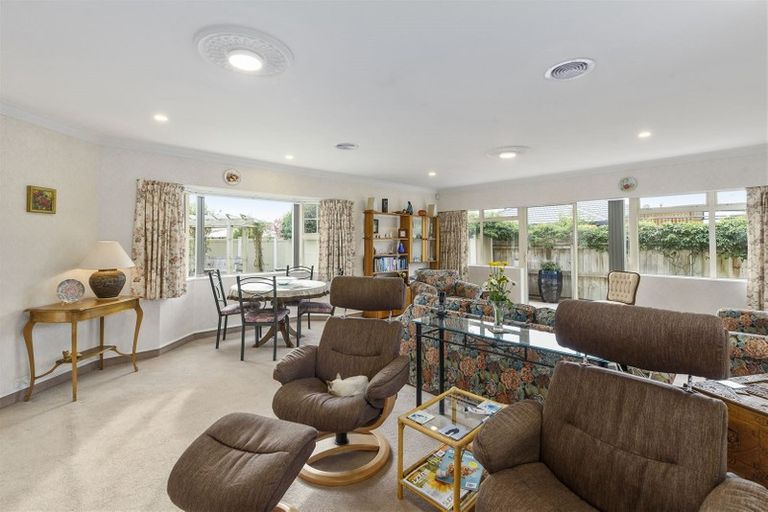 Photo of property in 80 Winchester Street, Levin, 5510