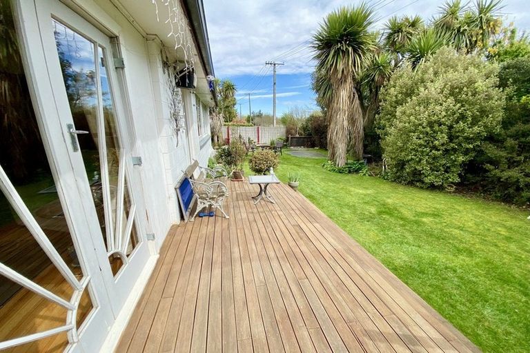 Photo of property in 12 Railway Road, Dunsandel, 7682