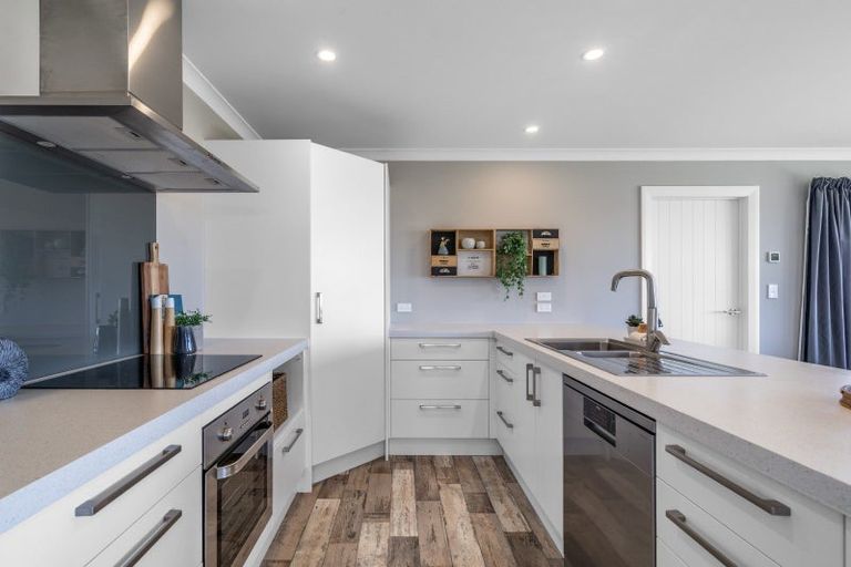 Photo of property in 193 Orepuki Riverton Highway, Longwood, Riverton, 9881