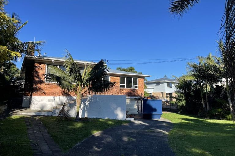 Property details for 29 Sturges Avenue, Otahuhu, Auckland, 1062