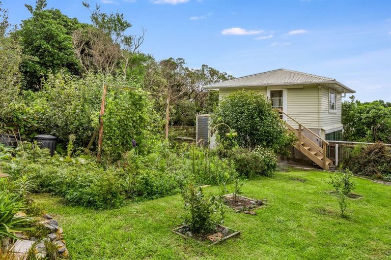 Photo of property in 5-6 Te Kura Road, Pukerua Bay, 5026