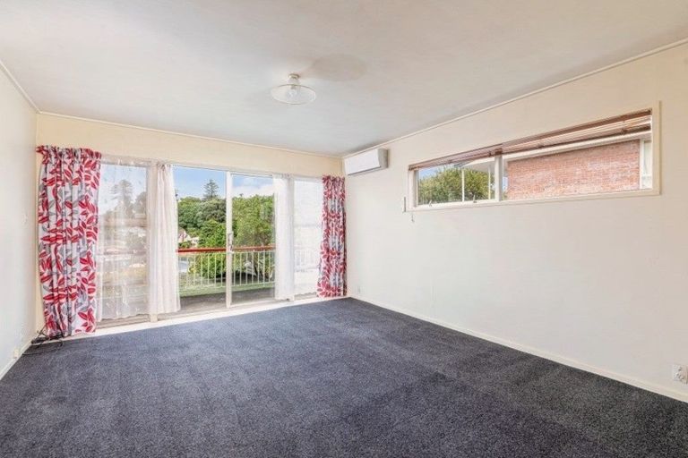Photo of property in 8/23b Hillsborough Road, Hillsborough, Auckland, 1042