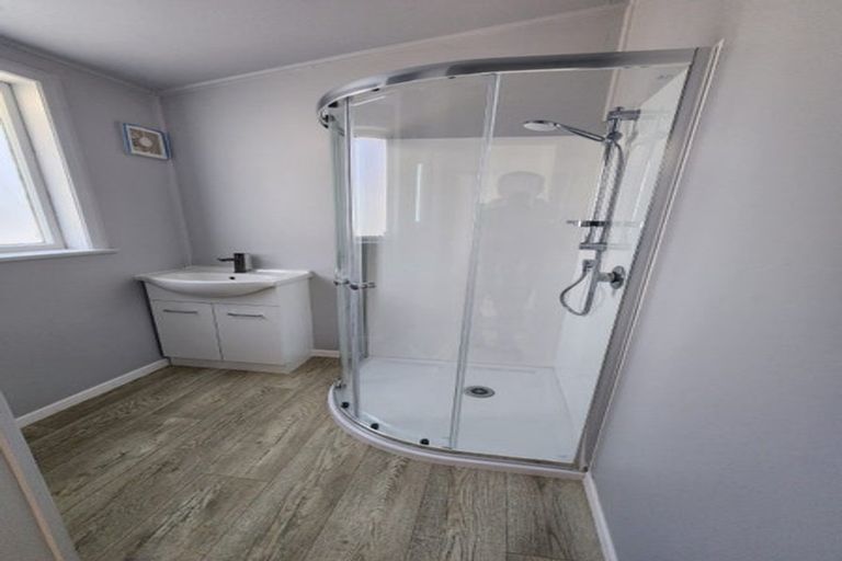 Photo of property in 34a-d Cornwall Crescent, Cannons Creek, Porirua, 5024