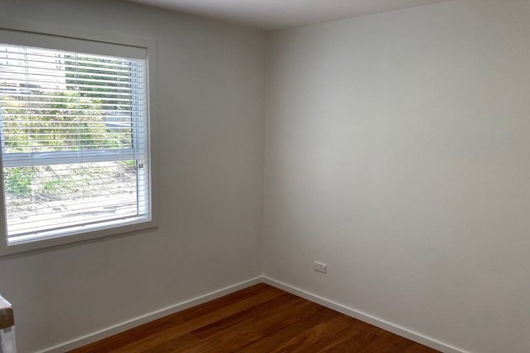 Photo of property in 35 Whanake Street, Titahi Bay, Porirua, 5022