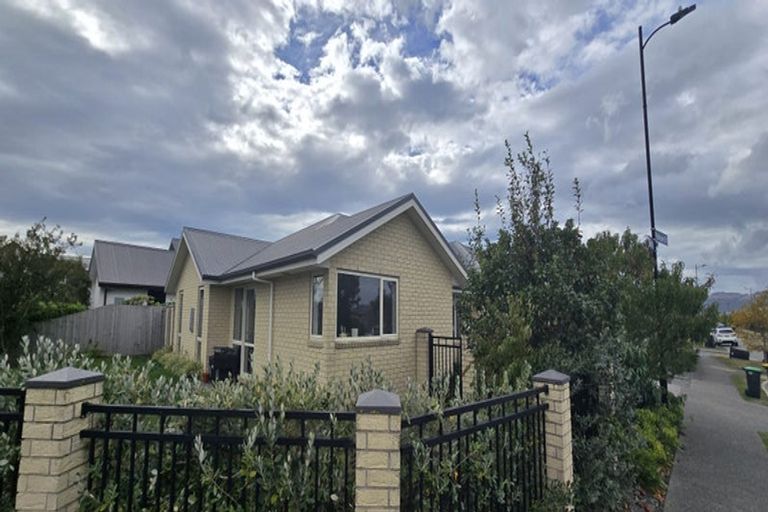 Photo of property in 51 Dow Square, Wigram, Christchurch, 8025