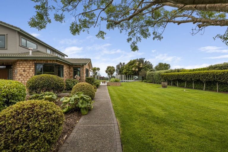 Photo of property in 65 Mcgiven Drive, Ridgewood, New Plymouth, 4371