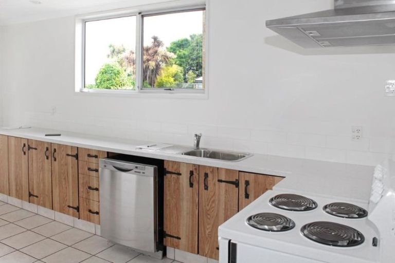 Photo of property in Sharella Park Cattery, 578 Kairanga Bunnythorpe Road, Newbury, Palmerston North, 4478