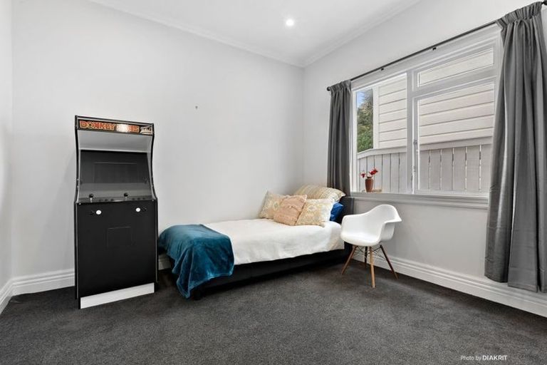 Photo of property in 230 Rintoul Street, Berhampore, Wellington, 6023