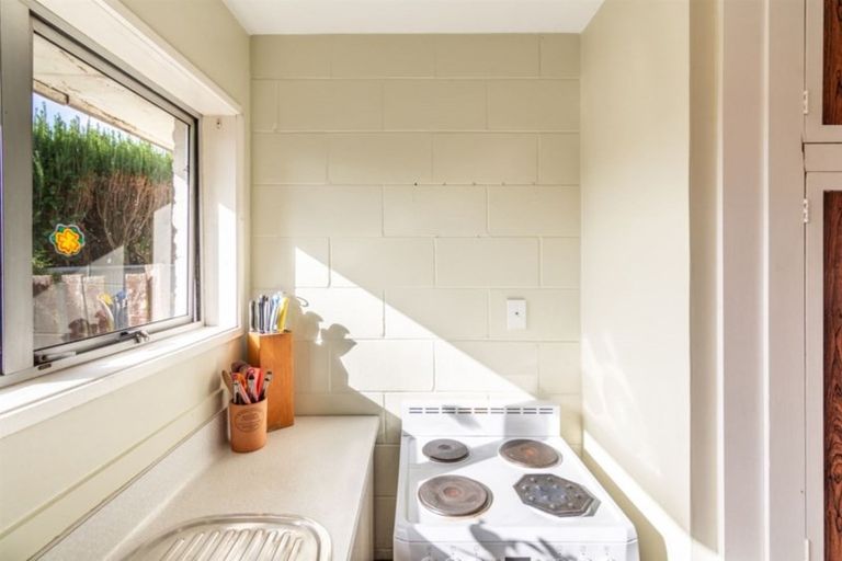 Photo of property in 2/350 Worcester Street, Linwood, Christchurch, 8011