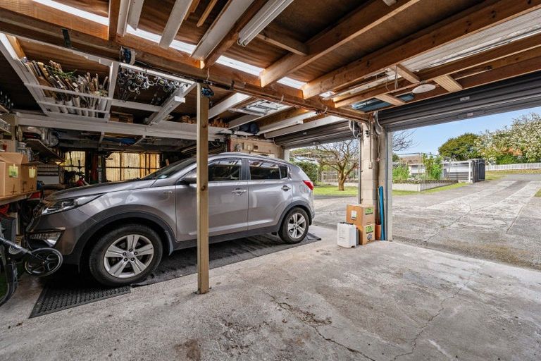 Photo of property in 55 Queen Street, Te Puke, 3119