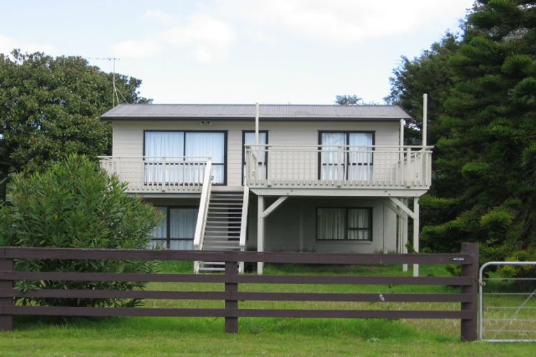 Photo of property in 137 Mangakahia Drive, Whangapoua, Coromandel, 3582