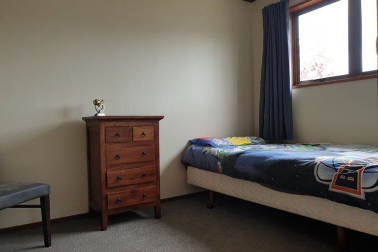 Photo of property in 1 Iwiroa Terrace, Durie Hill, Whanganui, 4500