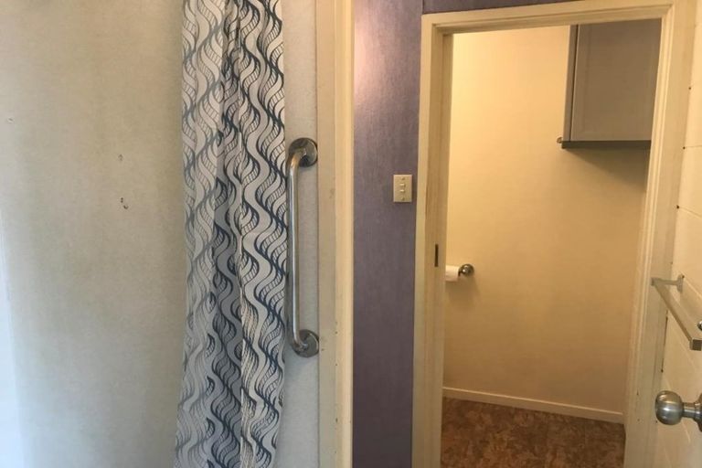 Photo of property in 280c Motutara Road, Muriwai, 0881