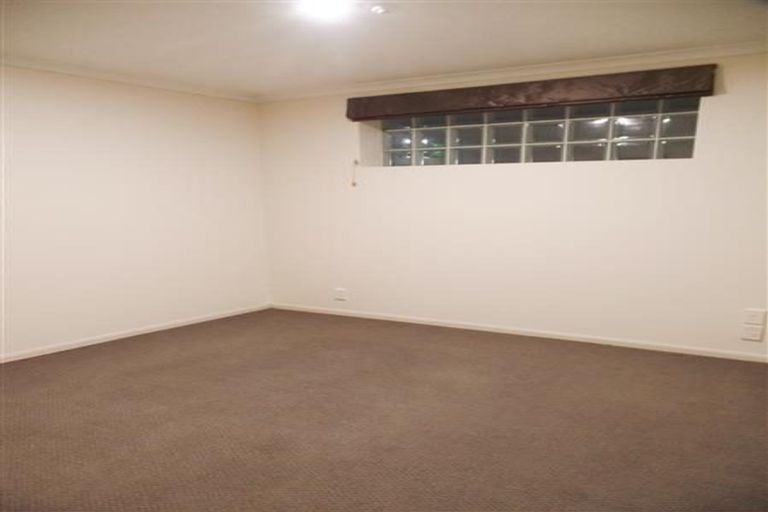 Photo of property in Paramount Apartments, 6/281 Maunganui Road, Mount Maunganui, 3116