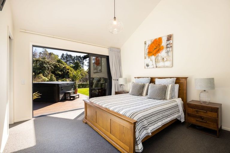 Photo of property in 10 Pike Place, Ferndale, New Plymouth, 4310