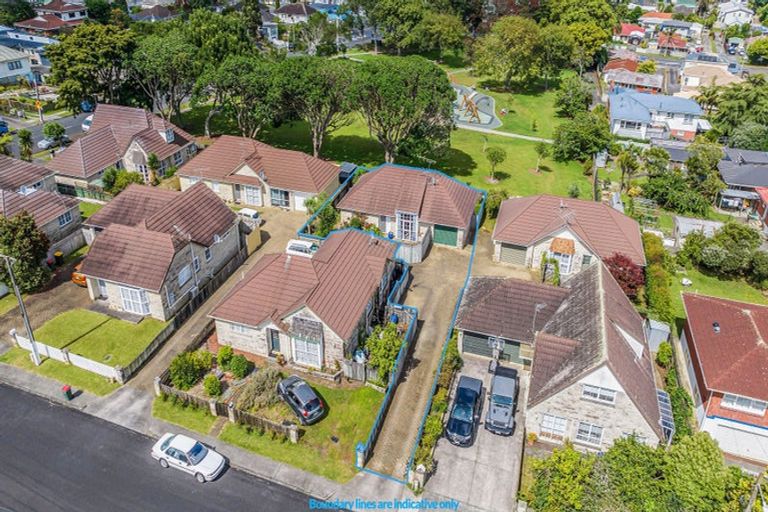 Photo of property in 4/2 Tampin Road, Hillpark, Auckland, 2102