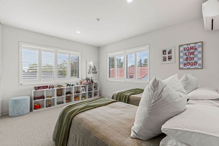 Photo of property in 114a Paparoa Street, Papanui, Christchurch, 8053