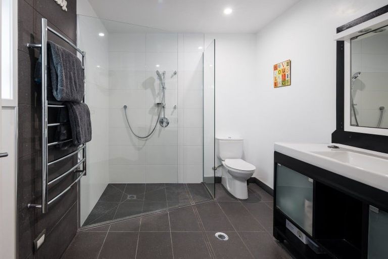 Photo of property in 3 Dick Street, Cambridge, 3434