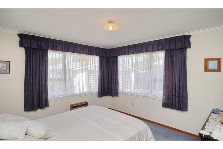 Photo of property in 36 Colesbury Street, Bishopdale, Christchurch, 8053