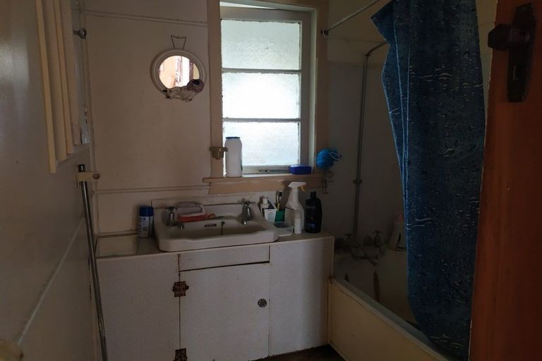 Photo of property in 23 Carey Street, Maeroa, Hamilton, 3200