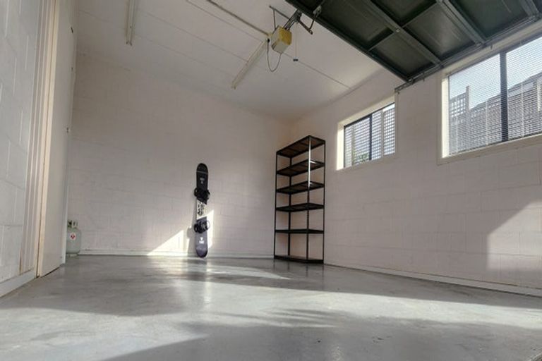 Photo of property in 40b Duncansby Road, Stanmore Bay, Whangaparaoa, 0932