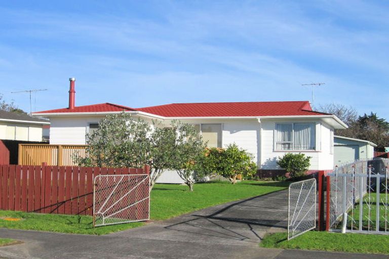 Photo of property in 7 Rimini Place, Clover Park, Auckland, 2023