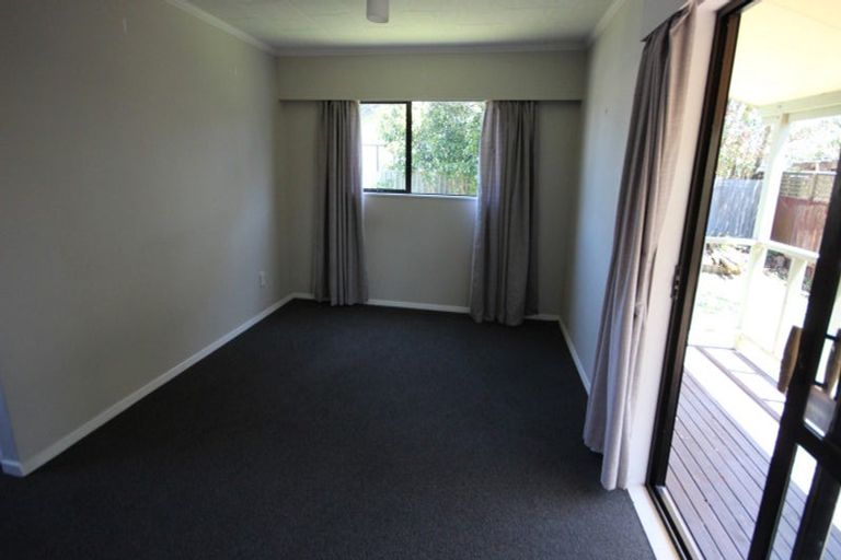 Photo of property in 15 Jupiter Street, Milson, Palmerston North, 4414