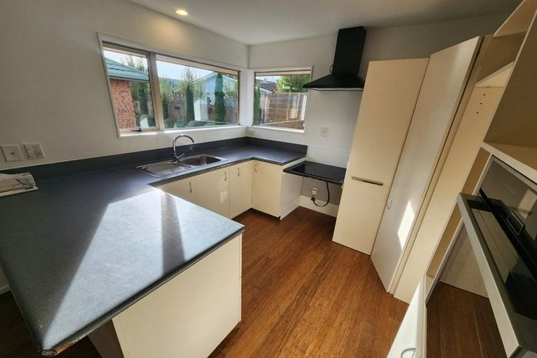 Photo of property in 1/77 Fairfield Avenue, Addington, Christchurch, 8024